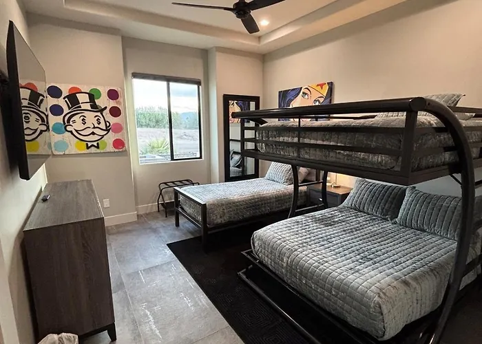 Ferienhaus Cypress House Modern Luxury-lake Views-pool-rv Boat Garage