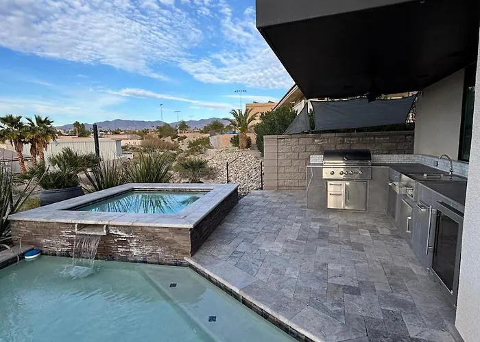 Cypress House Modern Luxury-lake Views-pool-rv Boat Garage * Lake Havasu City