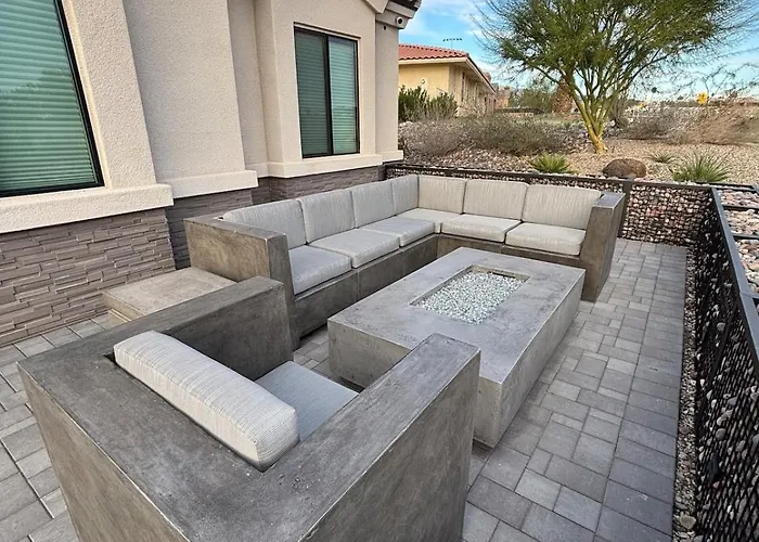 Ferienhaus Cypress House Modern Luxury-lake Views-pool-rv Boat Garage Lake Havasu City