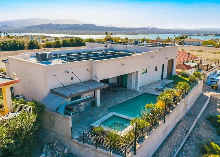 Ferienhaus Cypress House Modern Luxury-lake Views-pool-rv Boat Garage Lake Havasu City